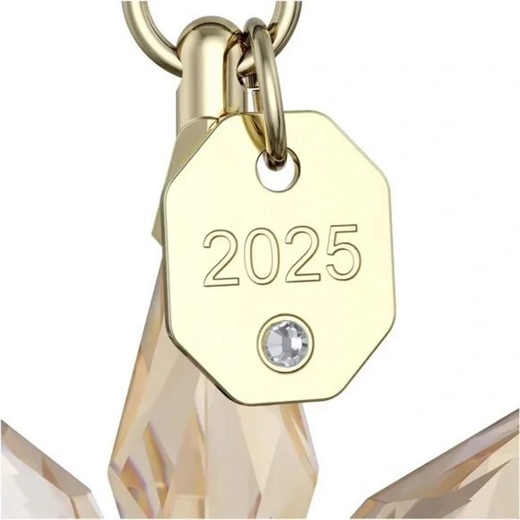 Swarovski 2025 Annual Edition Festive 3D Star Ornament 5701505 Gold w/ Box - Picture 7 of 7